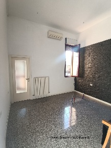 Foto Locale commerciale a San Benedetto del Tronto De Gasperi, Conad