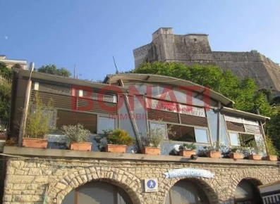 Foto Attività commerciale a Lerici Lerici Paese di 230 m² con 3 locali