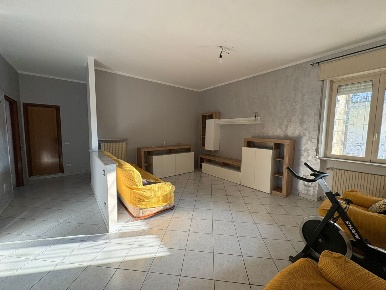 Foto Appartamento a Castel San Giovanni Centro di 118 m² con 4 locali
