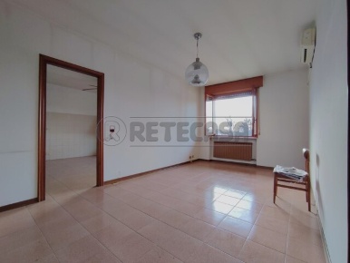 Foto Appartamento in Via Veneto 80, Sarego Meledo di 125 m² con 6 locali