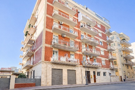 Foto Appartamento in Via Pasubio 24, Bisceglie di 110 m² con 3 locali