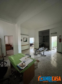 Foto Locale commerciale in Corso dei mille, Palermo Settecannoli di 200 m²