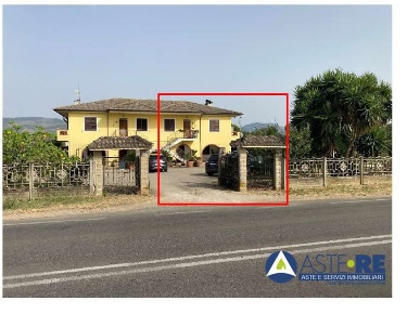 Foto Cessione attività in Strada Marittima, Pontinia di 1219 m² in vendita