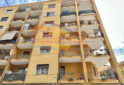Foto Appartamento in VIA PESCARA, Siracusa Borgata - Santa Lucia di 120 m²
