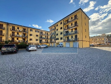 Foto Appartamento in Via Giuseppe Maria Danieli 9, Siracusa Mazzarrona