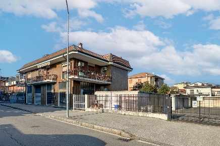 Foto Casa indipendente in VIA MATTEOTTI 50, Brugherio Centro di 140 m²