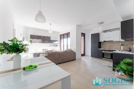 Foto Appartamento in Via Principe Eugenio, Milano Cenisio di 75 m²