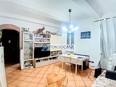 Foto Appartamento in via vezzala, Carrara Centro di 80 m² con 3 locali