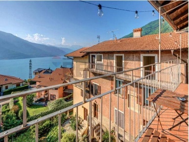 Foto Appartamento in VIA FRAZIONE LEZZENO 37, Bellano Centro di 121 m²