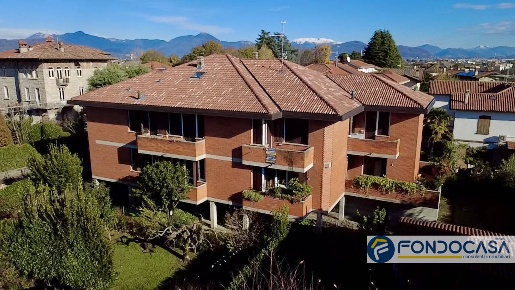 Foto Appartamento a Palazzolo sull'Oglio Centro di 138 m² con 4 locali