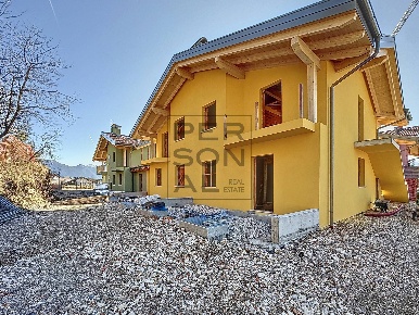 Foto Appartamento in Smarano, Predaia di 200 m² con 3 locali in vendita