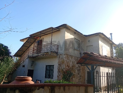 casa indipendente in vendita a Castel Volturno