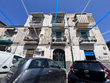 Foto Locale commerciale in Via Cardinale Filomarino 11, Napoli di 133 m²