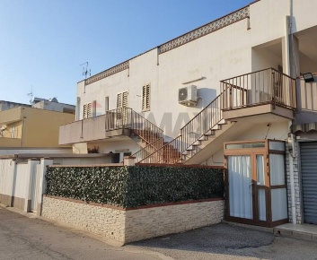 Foto Appartamento in Via del Frassino - C.da S.Maria del Focallo, Ispica