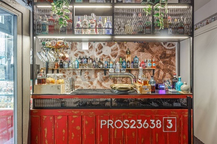 Foto Bar a Parma Centro Storico di 59 m² con 3 locali in affitto