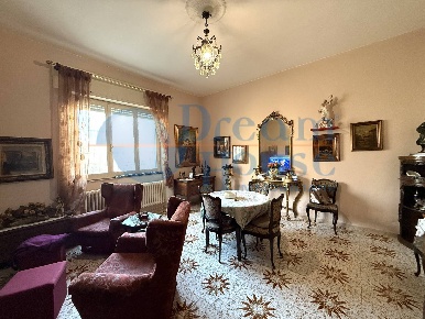 Foto Appartamento in traversa Turati, Giulianova Centro di 135 m²