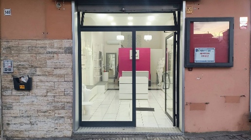 Foto Locale commerciale in Corso Turati 150, Colleferro Centro di 40 m²