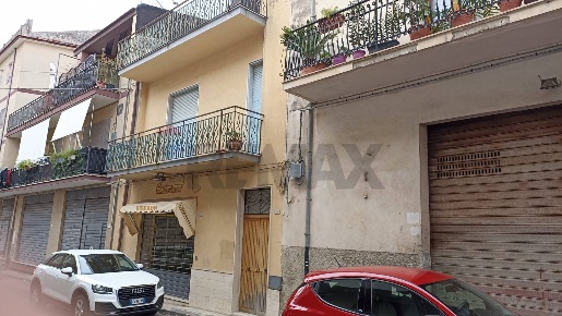 Foto Casa indipendente in via madonna delle grazie 7/9, Giarratana