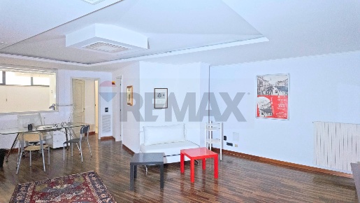 Foto Ufficio in Via Zara 93, Foggia Stazione di 80 m² con 2 locali