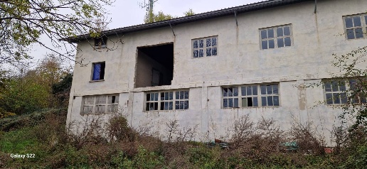 Foto Magazzino in via useunt, Tarcento di 164 m² in vendita