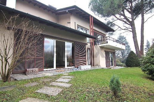 appartamento in affitto a Varese in zona Viale Europa