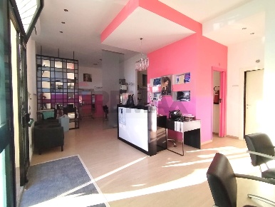 Foto Laboratorio in PIAZZA GIOVANNI XXIII 32-33, Osimo Centro di 60 m²