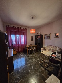 Foto Appartamento in Via Roma 196, Montecosaro Borgo Stazione con 7 locali