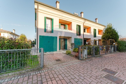 Foto Villa a schiera a Vigodarzere Tavo di 158 m² con 5 locali in vendita
