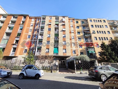 Foto Appartamento in Via SARZANA 42, Milano Istria di 31 m² con 1 locali