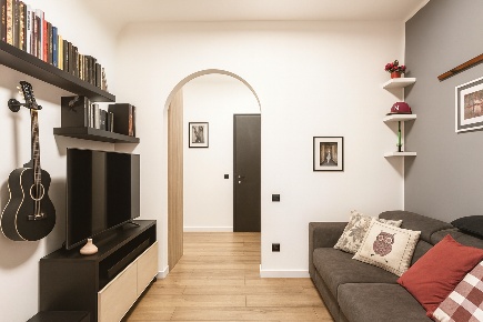 Foto Appartamento in Via Monte Nero 1, Arona Centro di 55 m² con 2 locali