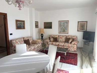 Foto Appartamento a Venezia Mestre di 130 m² con 7 locali in affitto