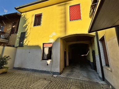 Foto Appartamento in VIA ALESSANDRO MANZONI, Concorezzo Centro di 164 m²