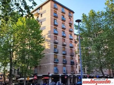 Foto Appartamento in via Duse, Bologna San Donato di 78 m² con 3 locali