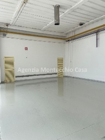 Foto Capannone industriale in Via Divisione Legnano, Pesaro Villa Fastiggi