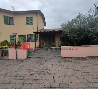 Foto Villa a schiera a San Giuliano Terme Pontasserchio, Pappiana di 130 m²