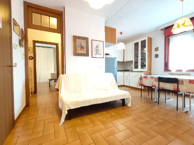 Foto Appartamento a San Vincenzo Centro di 70 m² con 3 locali in affitto