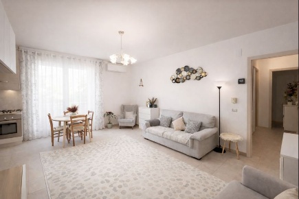 Foto Appartamento a Cascina Centro di 90 m² con 4 locali in vendita
