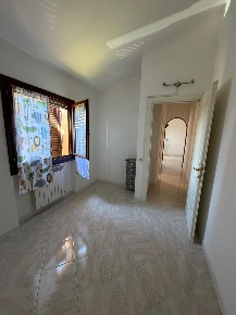 Foto Appartamento a Sarzana Centro di 90 m² con 4 locali in vendita