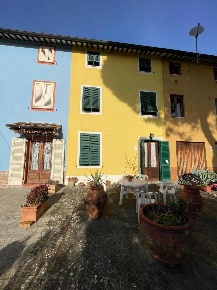 Foto Casa indipendente a Lucca Santa Maria a Colle - Ponte San Pietro