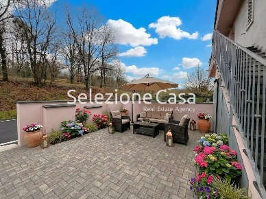 Foto Appartamento a Santa Maria a Monte Centro di 74 m² con 4 locali