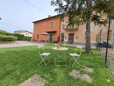 Foto Casa indipendente a Capannoli Centro di 145 m² con 5 locali in vendita