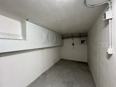 Foto Box a Palermo di 18 m² con 1 locali in vendita