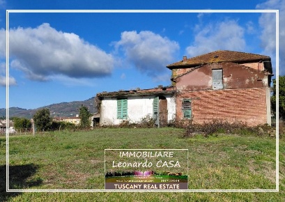 Foto Casa indipendente a Larciano di 110 m² con 5 locali in vendita