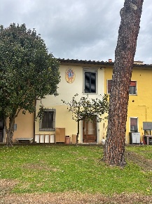 Foto Villa a schiera a Vecchiano Vecchiano Nodica di 140 m² con 6 locali