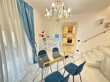 Foto Casa indipendente a Carrara Stadio, Sant'Antonio, Marasio di 192 m²