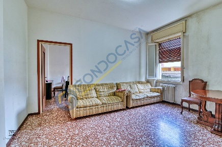 Foto Appartamento in Via Crivelli 25, Varedo di 73 m² con 3 locali