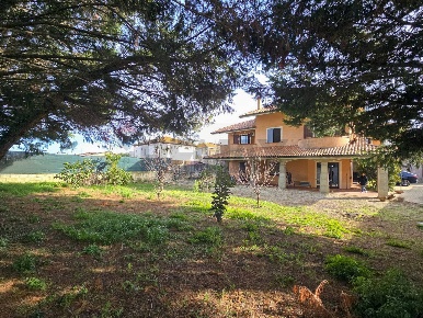 Foto Casa indipendente in Contrada san Pantaleone Piane 162, Miglianico