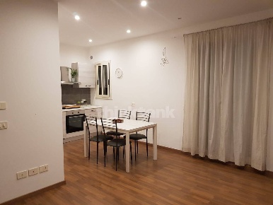 Foto Appartamento in VIA SPOLETO, Lentini di 80 m² con 3 locali in vendita