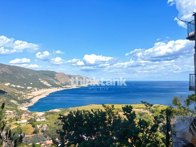 Foto Case semi ndipendenti in via guardiola vecchia, Taormina Centro