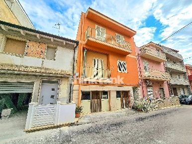 Foto Villa unifamiliare in Via Luigi Rizzo snc, Pozzallo di 125 m²